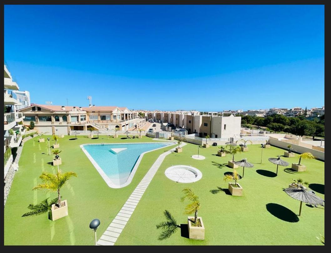 Dehesa de Campoamor 3090 Residencial Sabrina公寓 外观 照片