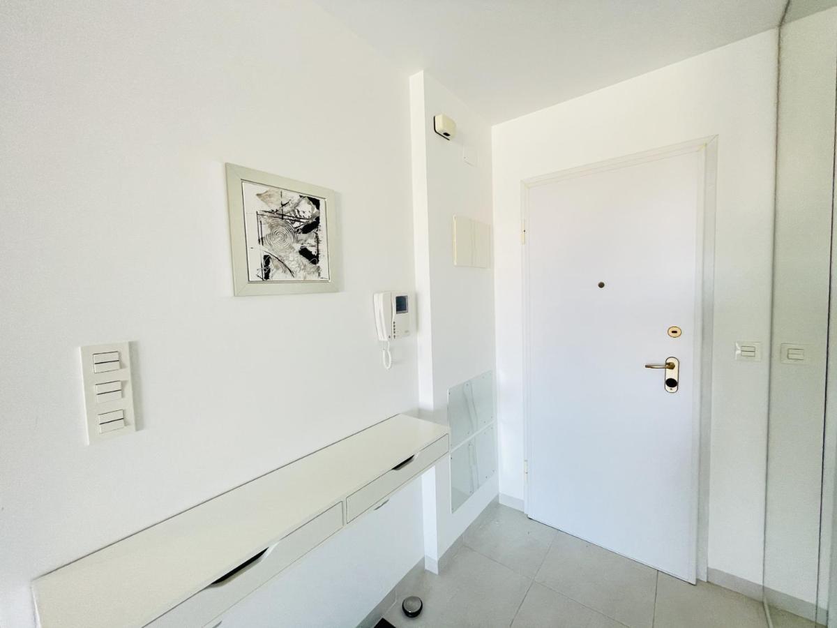 Dehesa de Campoamor 3090 Residencial Sabrina公寓 外观 照片