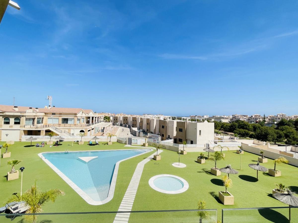 Dehesa de Campoamor 3090 Residencial Sabrina公寓 外观 照片